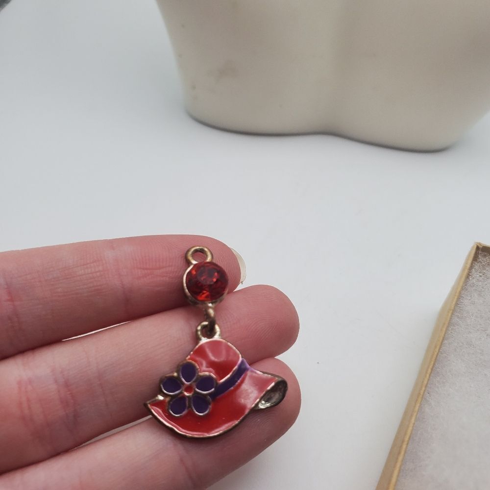 Red hat‎ society crystal necklace pendant